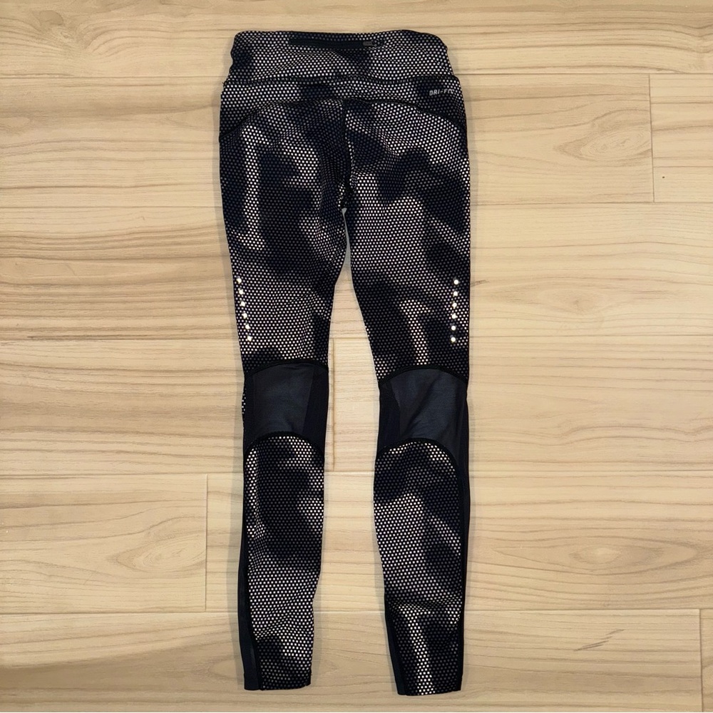 Nike leggings - Picture 3 of 11